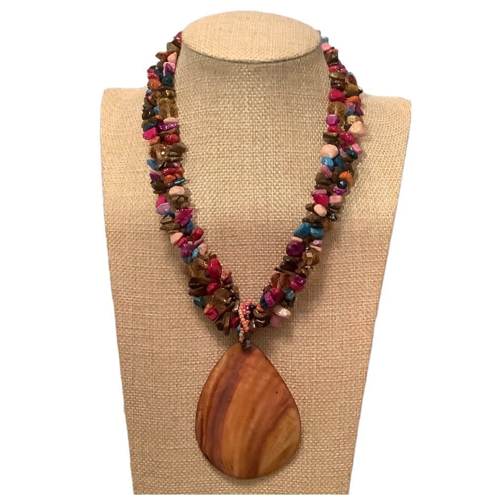 Erica Lyons multi color stone necklace. NWT
